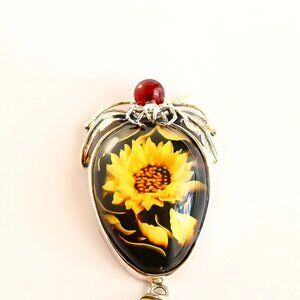 Baltic Amber Necklace - Sunflower Cameo with Spider in 925 Sterling Silver